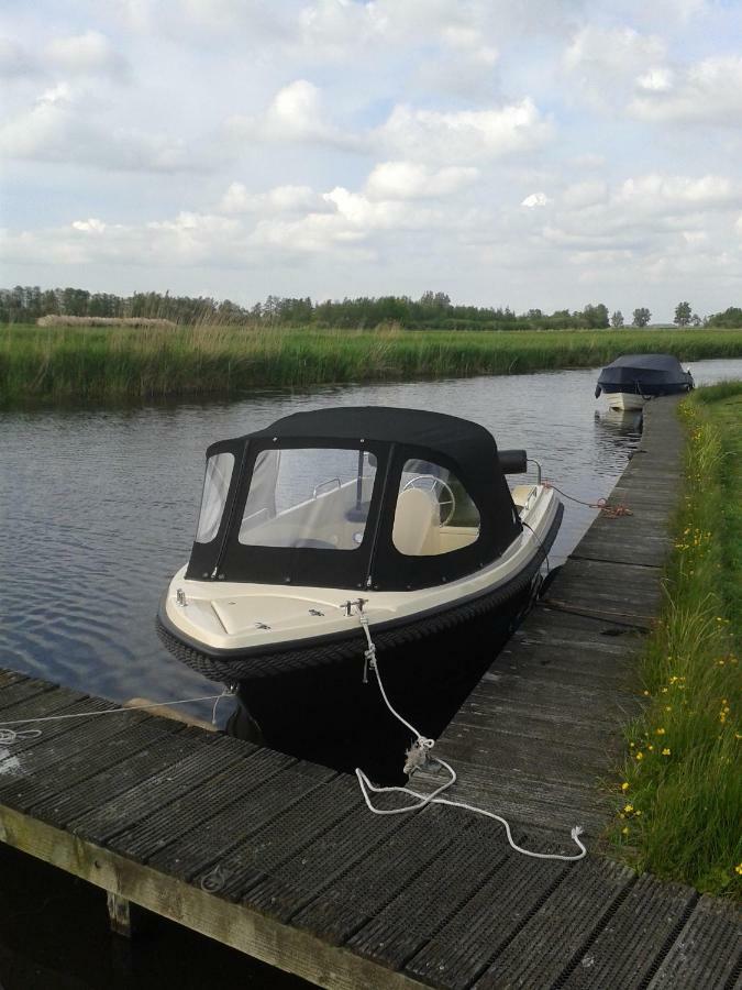 ホテルStacaravan Sint Jansklooster エクステリア 写真